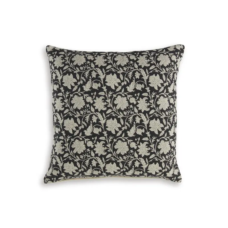 Ashley Alanderson Cozy Pillow – Minimalist Decorative Cushion 1