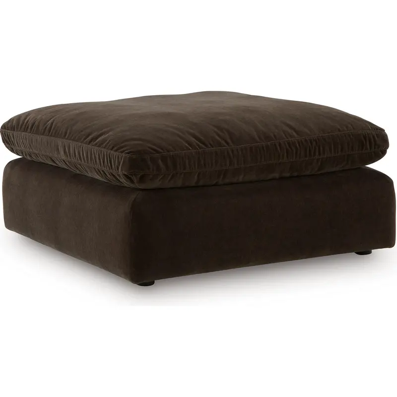 Benchcraft Maxton Heights Matching Fabric Ottoman – Model 6780708 1