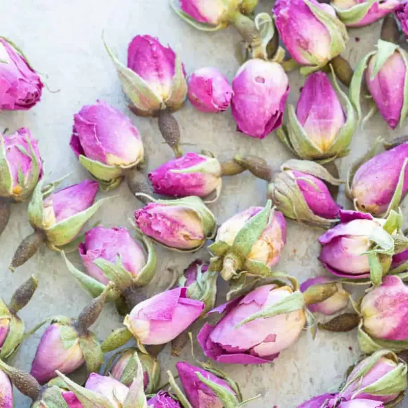 Premium Persian Dried Rose Buds – Aromatic Culinary Grade, 50 G 1